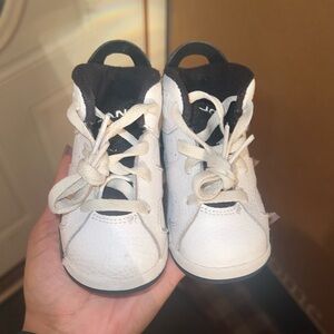 Retro Jordon 6 Kids White and Black Sneakers